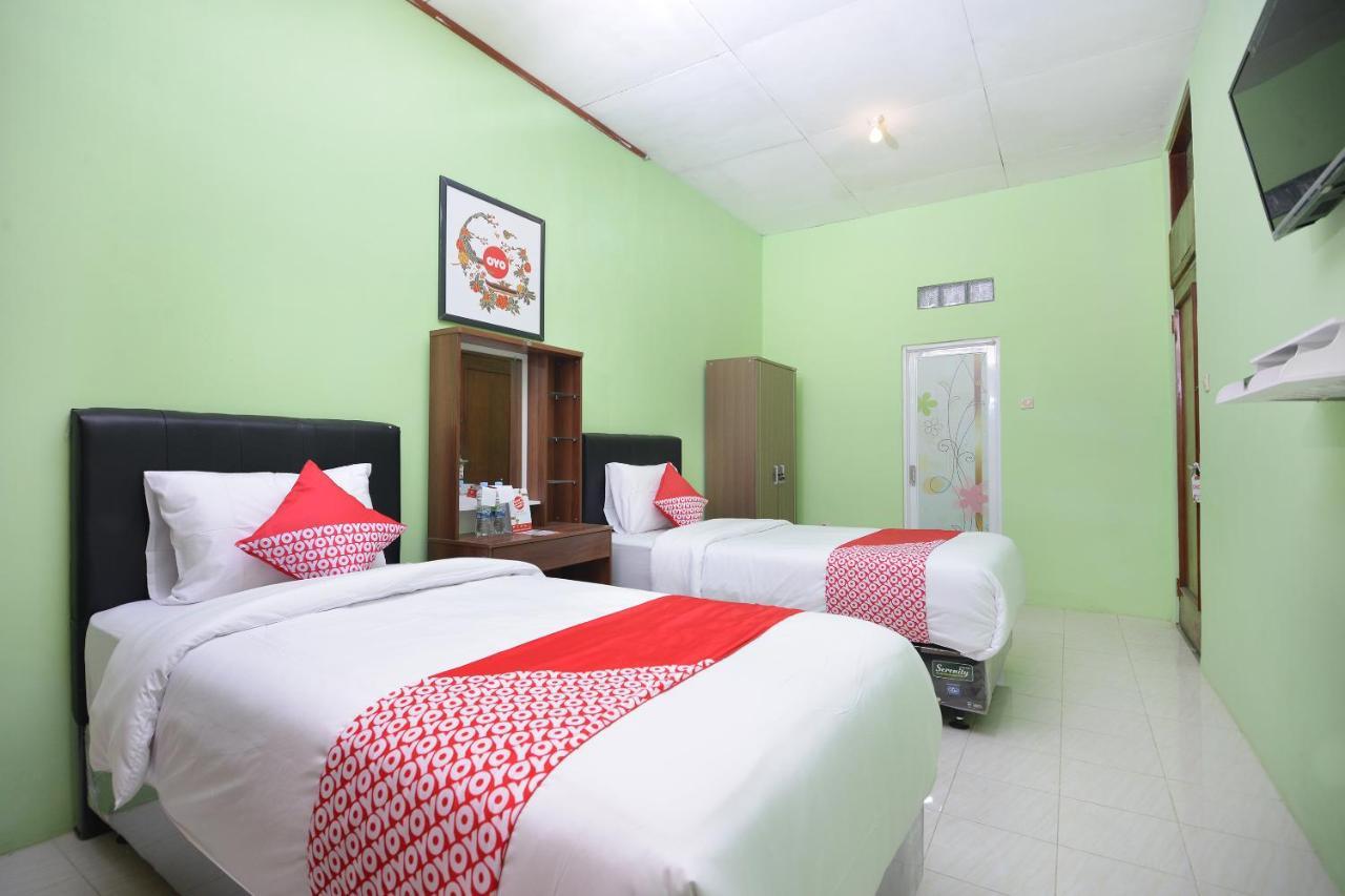 Super Oyo 1046 Omah Pathok Hotel Yogyakarta Ngoại thất bức ảnh