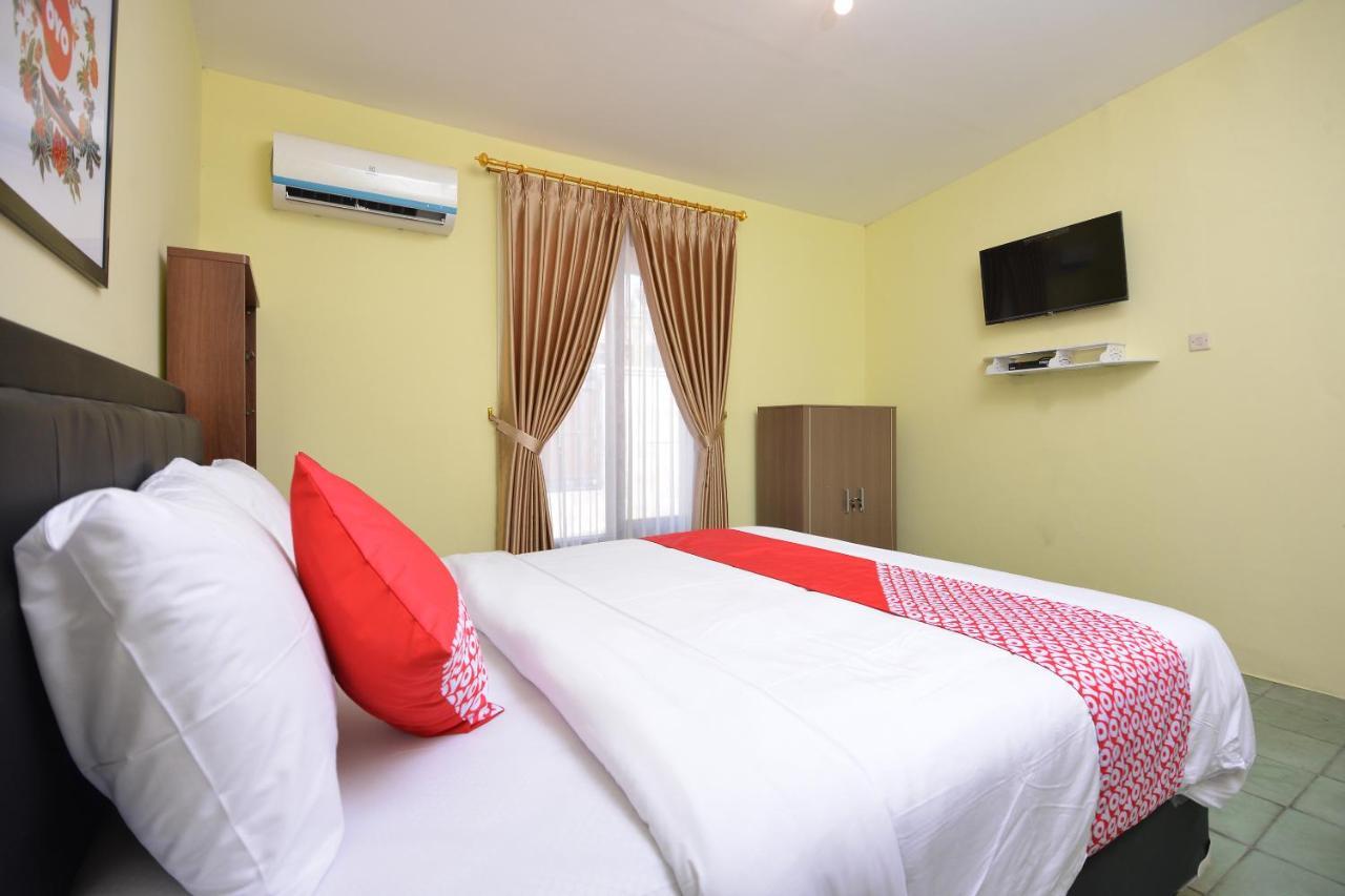 Super Oyo 1046 Omah Pathok Hotel Yogyakarta Ngoại thất bức ảnh