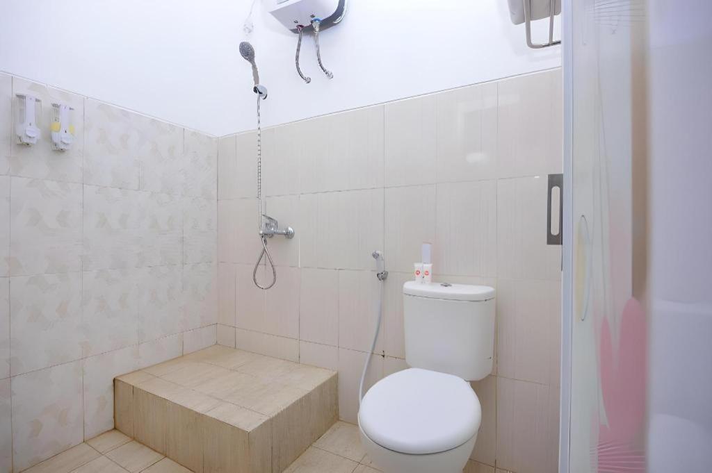 Super Oyo 1046 Omah Pathok Hotel Yogyakarta Ngoại thất bức ảnh