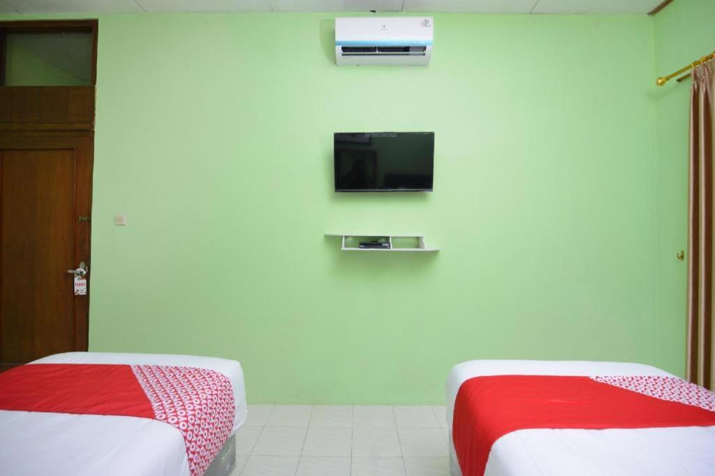 Super Oyo 1046 Omah Pathok Hotel Yogyakarta Ngoại thất bức ảnh
