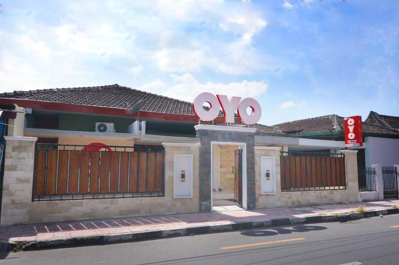 Super Oyo 1046 Omah Pathok Hotel Yogyakarta Ngoại thất bức ảnh